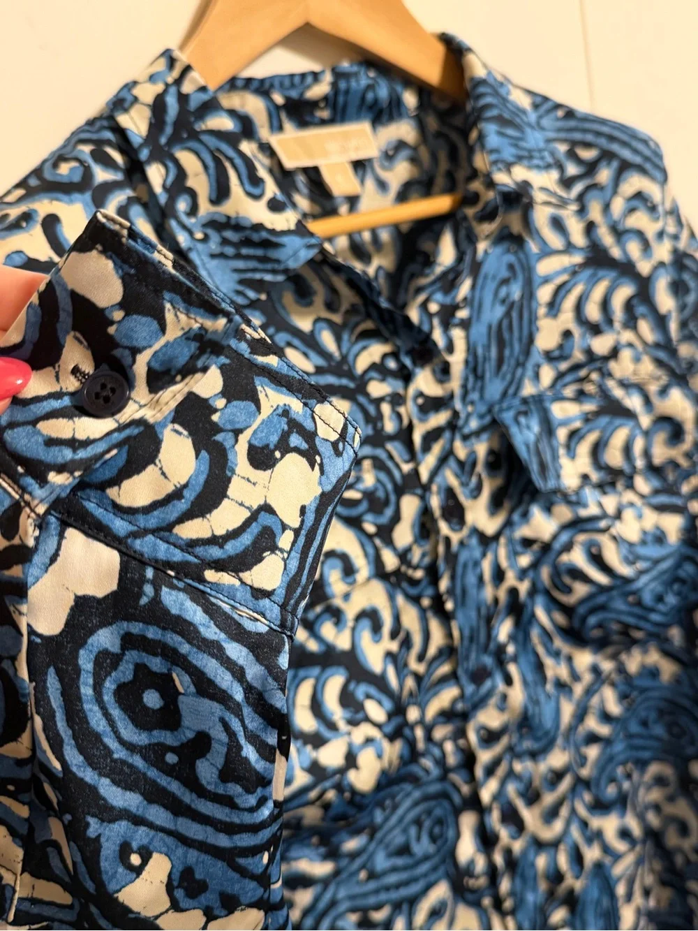 Michael Kors Women’s XL Blue, Black and White Paisley-Print Button-Up Blouse